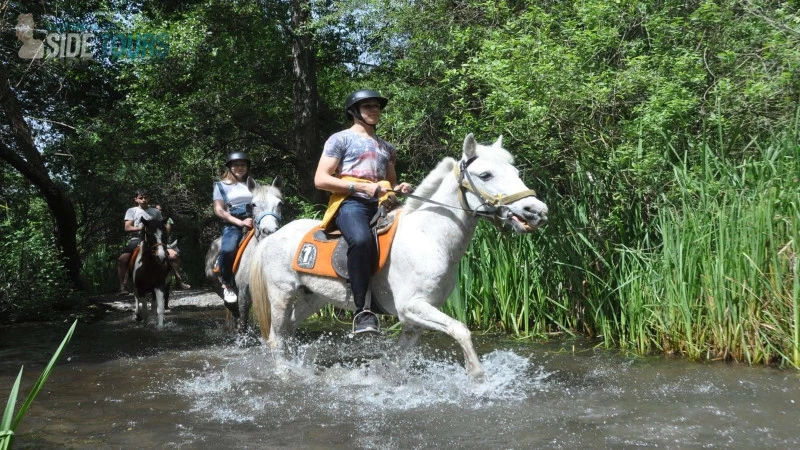 Horse riding in Gundogdu Turkey