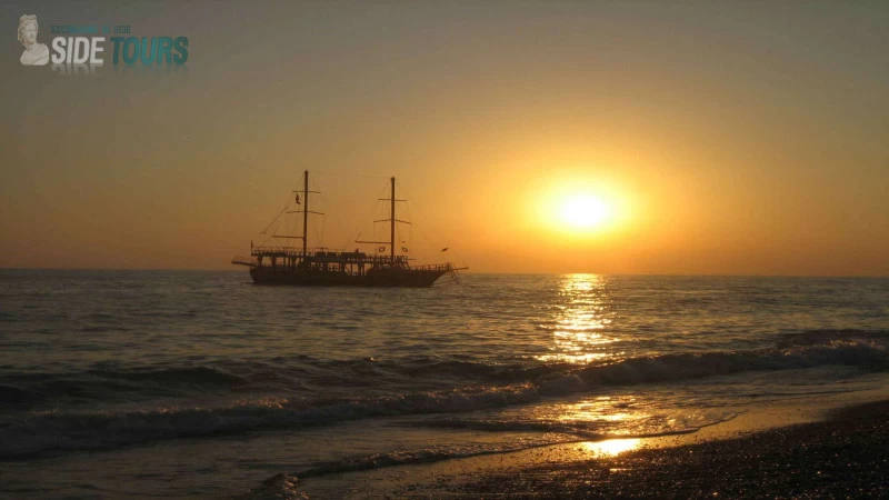 Gundogdu sunset cruise in Turkey