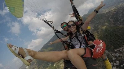 Paragliding in Kızılağaç Turkey