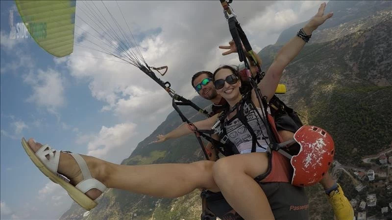 Paragliding in Kızılot Turkey