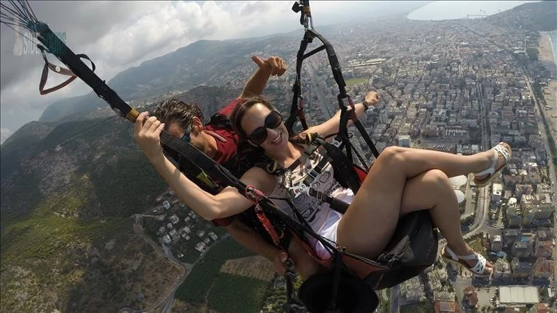Paragliding in Kızılot Turkey